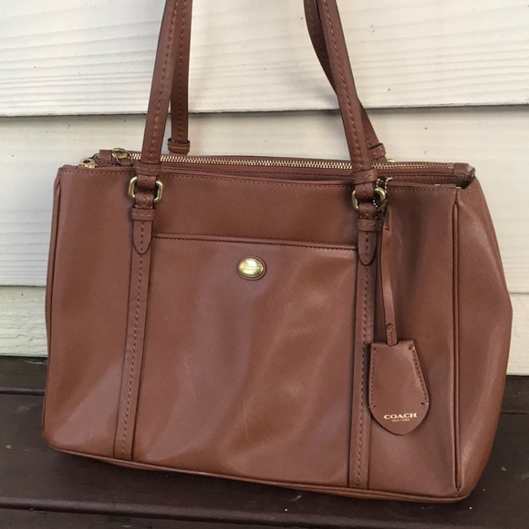 Coach Handbags - Coach Leather Bag